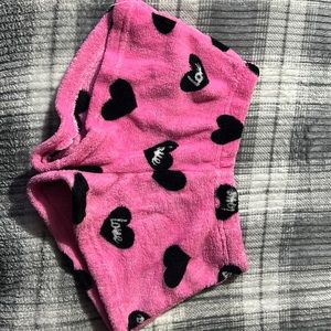 A pair of shorts never been used